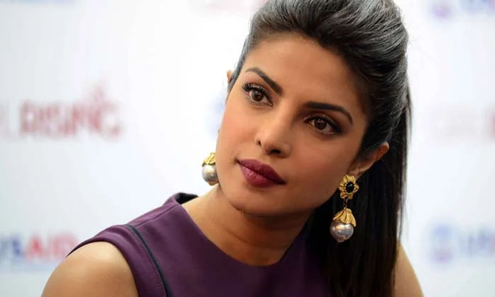  Do You Know What Is The Favorite Food Of Actress Priyanka Chopra, Actress Priyan-TeluguStop.com