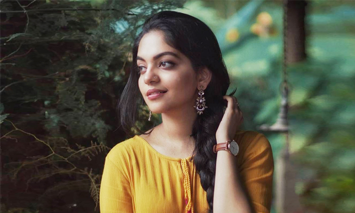 Telugu Ahaana Krishna, Andhadhun, Controversy, Nithin, Malayalam, Prithviraj, Re