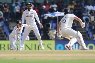  Batting Success Rubbed Off On Wicket-keeping: Pant-TeluguStop.com