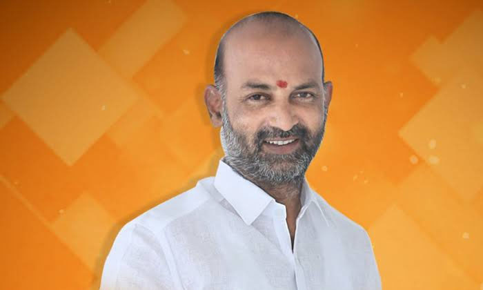  Is Bjp Overconfident, Bjp Party, Bandi Sanjay, Cm Kcr-TeluguStop.com