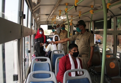  Dtc Staff To Don Khadi Face Masks-TeluguStop.com