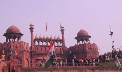  Dutch National Among 2 Arrested Over Red Fort Violence-TeluguStop.com