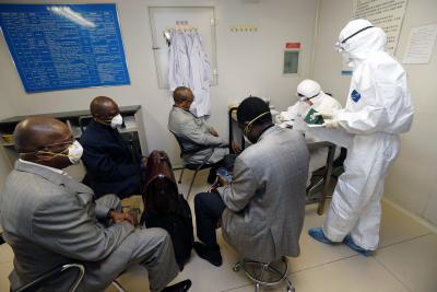  Ebola Infects 28 People, Kills 11 In Guinea, Drc-TeluguStop.com