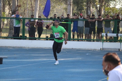  Focussed On Olympics, Javelin Ace Neeraj Chopra Shuns Mobile-TeluguStop.com