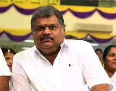  Gk Vasan Unhappy Over Less Seat Share In Aiadmk Front-TeluguStop.com