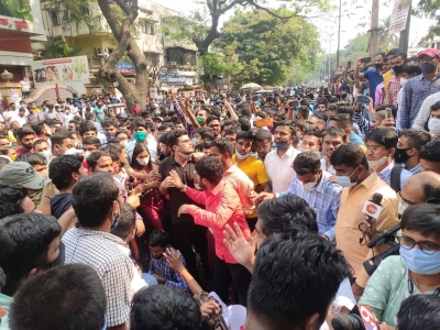  Protests Erupt As Maha State Civil Service Exams Put Off Again (lead)-TeluguStop.com