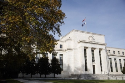  Us Fed Official Urges Patience On Monetary Policy-TeluguStop.com