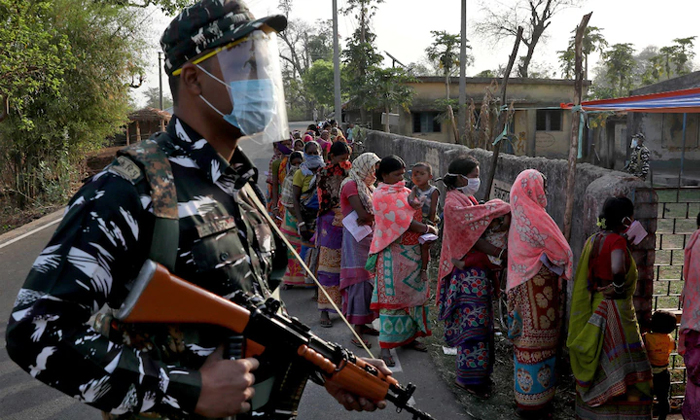  West Bengal Bjp Activist Mangal Soren Brutally Murdered , West Bengal, Midnapore-TeluguStop.com