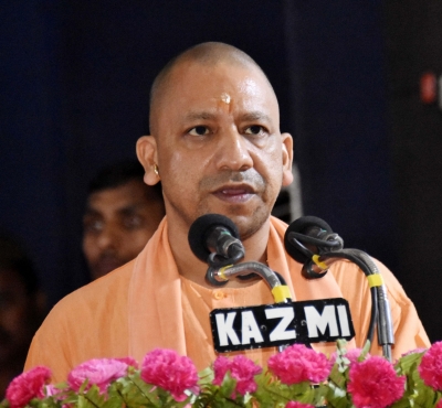 Will Stop Cow Smuggling In 24 Hrs If Bjp Is Voted To Power In Bengal: Yogi-TeluguStop.com
