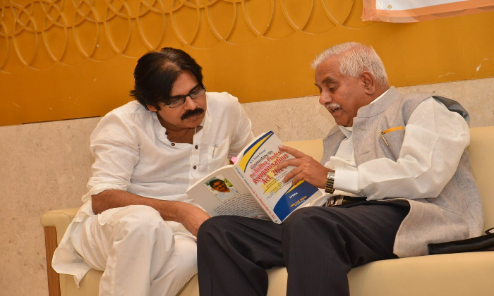  Ex Supreme Court Chief Justice Heaps Praises On Pawan Kalyan, Tollywood, Vakeel-TeluguStop.com