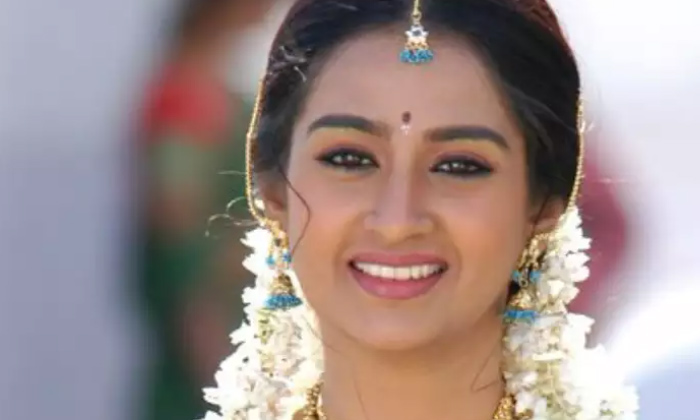 Telugu Skin Show, Keerthy Suresh, Nithya Menon, Skin Shows, Soundarya, Tollywood