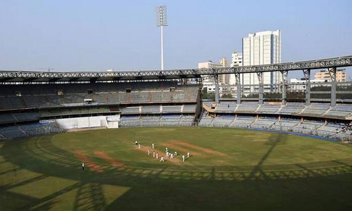  Ipl 2021 Eight Workers Wankhede Stadium Tested Postive Ipl 2021, Eight Workers,-TeluguStop.com