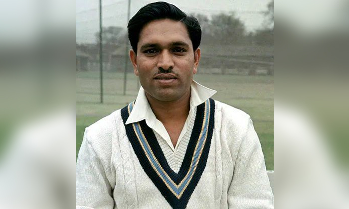 Indian Cricketers Who Born In Other Countries Played For India Ashok Gandotra Lall Singh Khokhan Sen Saleem Durani Robin Foreign Cr-TeluguStop