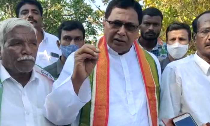  Who Will Be The Cm If Congress Comes To Power?, Komatireddy Comments,jana Reddy,-TeluguStop.com