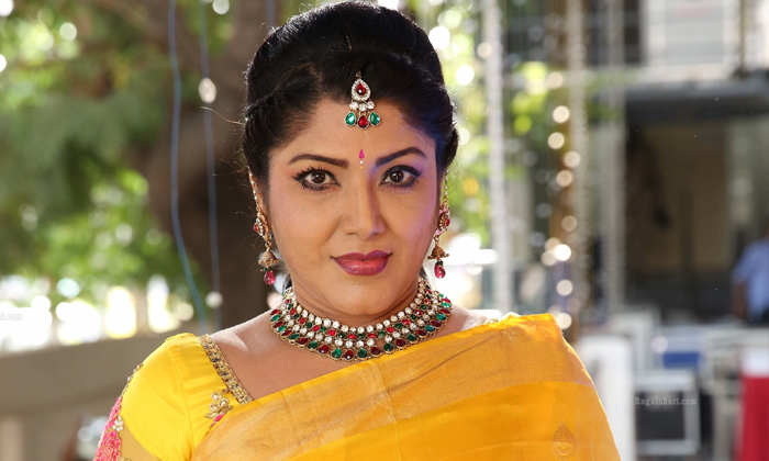  Telugu Actress Rajasri Reddy Sensational Comments On Casting Couch In Serial Ind-TeluguStop.com