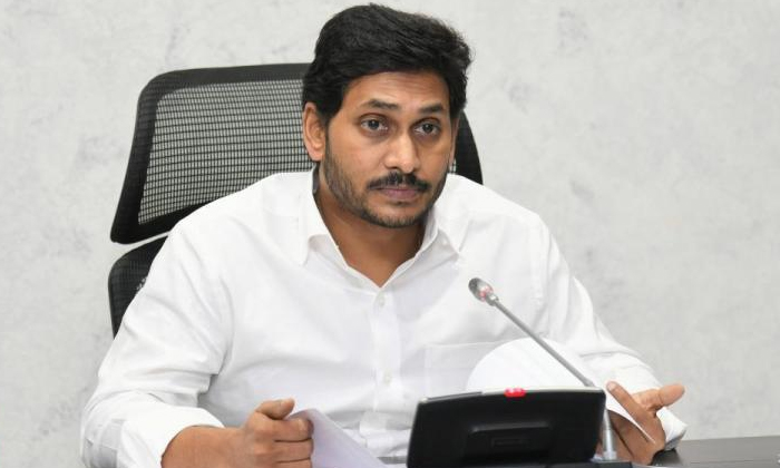  Chandrababu Complaint On Ysrcp To Ec Tirupati By Elections, Chandrababu, Ap Pol-TeluguStop.com