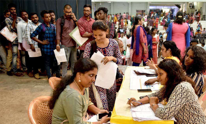  Job Fair For Unemployed Youth Under The Favor Of City Police Department , Hydera-TeluguStop.com