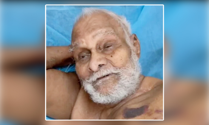  110 Years Old Man Ramananda Teertha Recovered From Corona In Hyderabad Gandhi Ho-TeluguStop.com