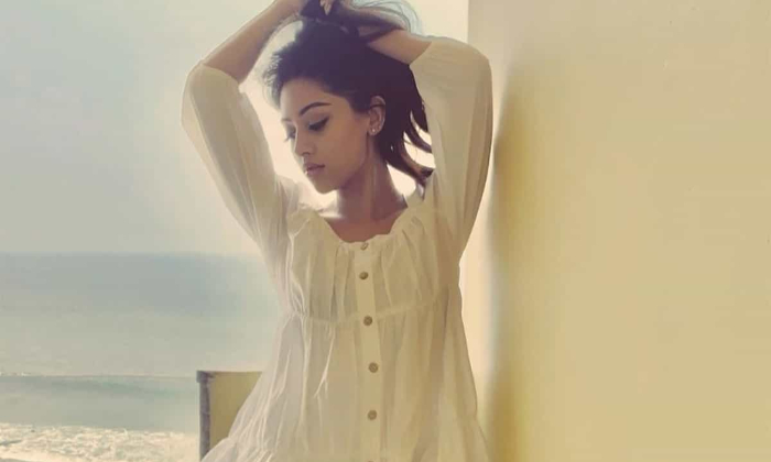  Anu Emmanuel Skin Show Photo Shoot Viral, Tollywood, South Heroines, Mallu Beaut-TeluguStop.com