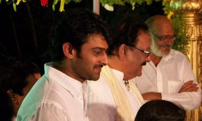  Unknown Facts About Prabhas Father Movie, Bobbili Brahmanna, Prabhas, Krishnam R-TeluguStop.com