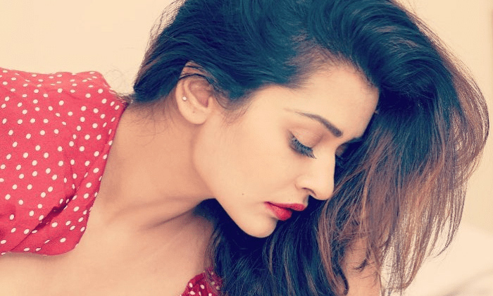  Payal Rajput Shares Video On Towel In Bedroom, Payal Rajput,payal Rajput Hot Pho-TeluguStop.com