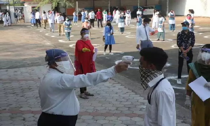  Sharp Decline In Corona Cases In Ap, Reports 7,943 Cases!!-TeluguStop.com