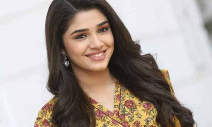 Shetty Is A Work That Wants Directors To Fulfill My Desire Is That So, Actress K Shetty Is A Work That Wants Directors To Fulfill My Desire Is That So, Actress K-TeluguStop.com