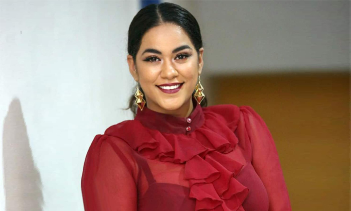 Telugu Dance Judge, Item, Mumaith Khan, Mumaithkhan, Popular, Heroinesm, Maa-Mov