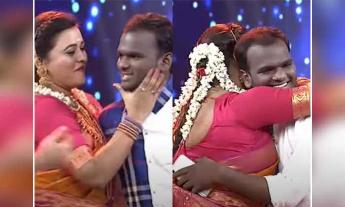  Hyper Aadi And Rohini Shocks On Emmanuel Singing Talent , Emmanuel, Mothers Day-TeluguStop.com