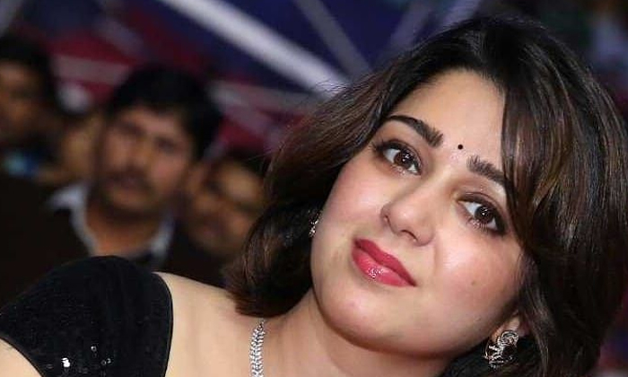  Movie  Actor Chaarmee Kaur About Marriage Rumours , Charmee Kaur, Marriage Rumou-TeluguStop.com