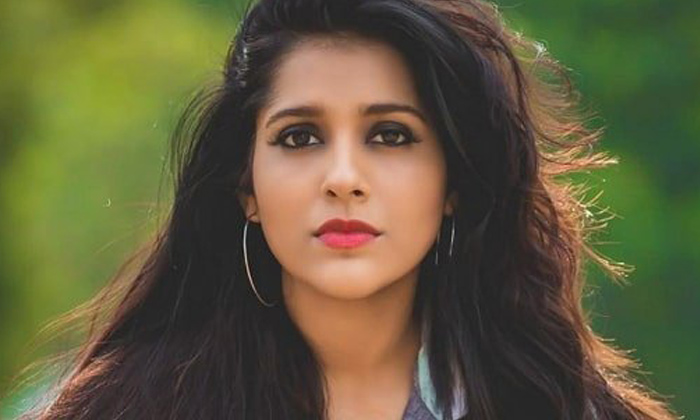  Anchor Rashmi Gautam About Baby Girl Incident,anchor Rashmi Gautam, Rashmi Soci-TeluguStop.com