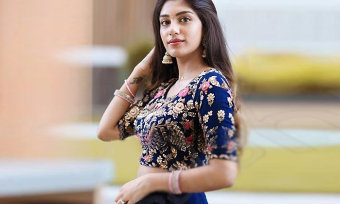  Surekha Vani About Her Daughter Supritha Film Entry , Supritha , Supritha Reels-TeluguStop.com