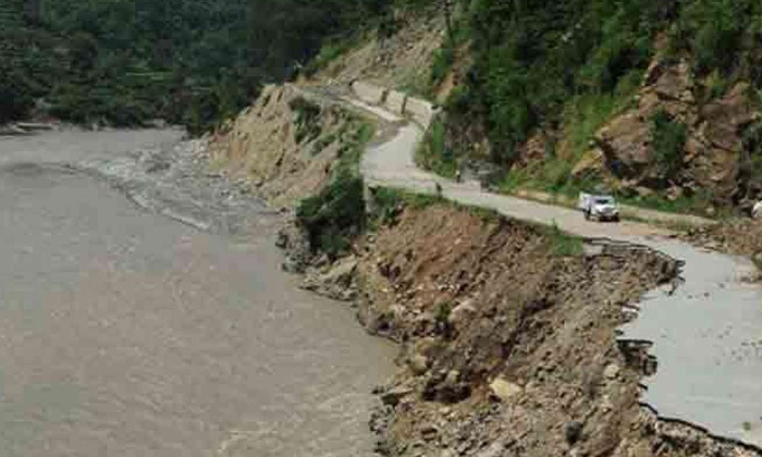  Heavy Rains In Utharakhand State Utharakhand, Heavy Rains,latest News-TeluguStop.com