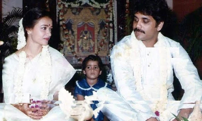  Tollywood King Nagarjuna And Actress Amala Marriage Is Very Simple, Tollywood Ki-TeluguStop.com