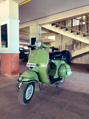  Azhar Posts Photos Of Old Scooter — ‘acknowledgment Of My TalentR-TeluguStop.com