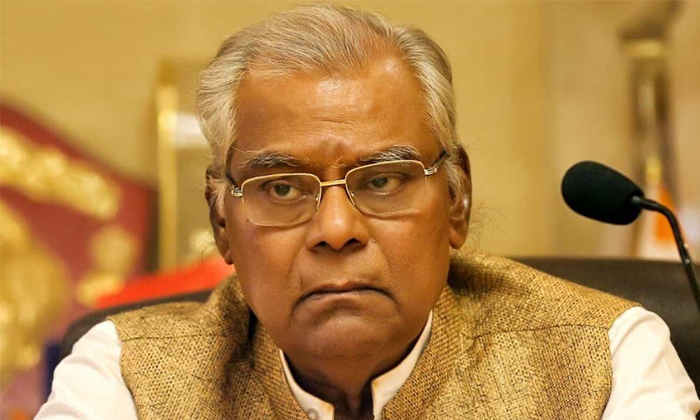  Intersting Facts About Kota Srinivasa Rao,Kota Srinivasa Rao,Babu Mohan,Villain-TeluguStop.com