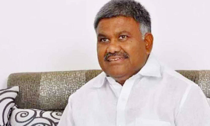  Factionism Spreading Again In Rayalaseema,  Rayalaseema, Factionalism, Ycp Mla F-TeluguStop.com