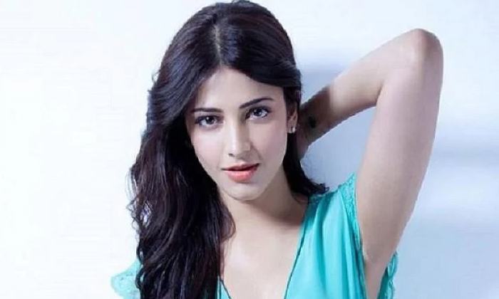  Tollywood Actress Shruthi Hassan Trendy Look Photos Viral, Tollywood Actress ,-TeluguStop.com