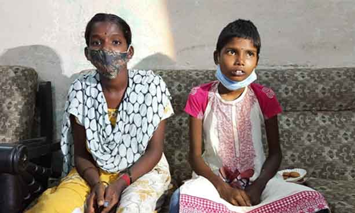  Two Kilos Hair Found In The Stomach Of Hyderabad Girl Poojitha , Girl, Stomach,-TeluguStop.com