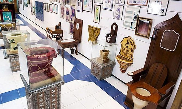 Telugu Delhi, Meida, Toilets Museum, Toilets Musium, Latest-Latest News - Telugu