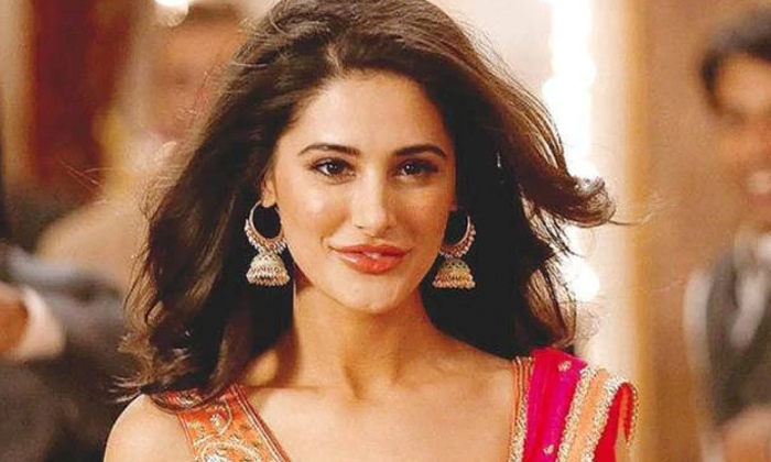 Telugu Bollywood, Love Breakup, Nargis Fakhri-Movie