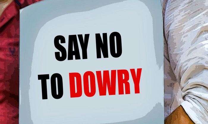  Male Govt Employees In Kerala To Submit No Dowry Declaration Form After Marriage-TeluguStop.com