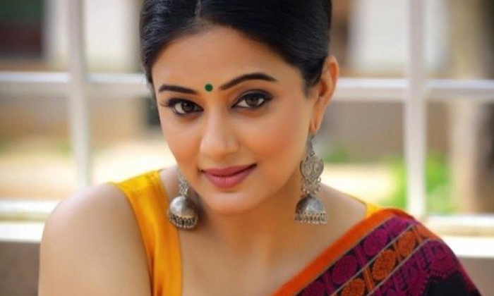  Priyamani Second Innings Begins With Narappa , Priyamani, Narappa, Virataparvam,-TeluguStop.com