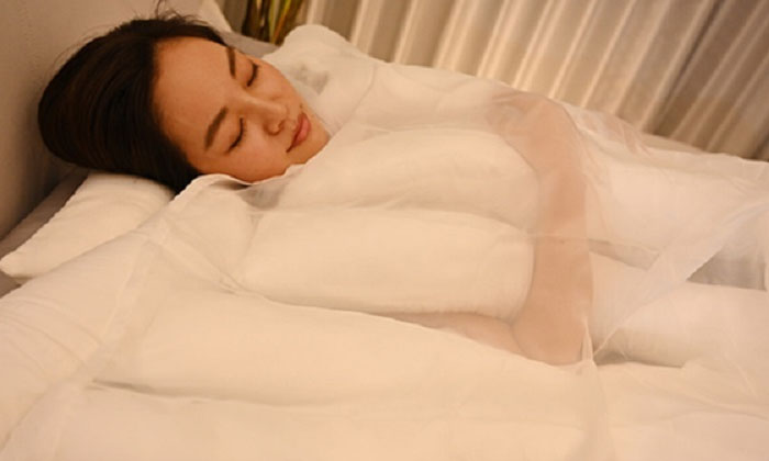  The ‘magic’ Cooling Blanket That Keeps You ‘cool All Night’ Is On Sale,-TeluguStop.com