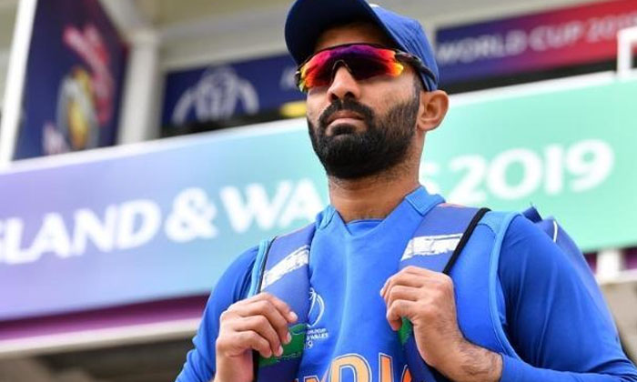 Dinesh Karthik Is Indirectly Giving Signals That He Is Ready To Play For Team In-TeluguStop.com