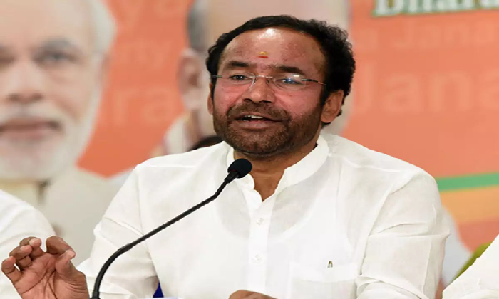  Union Minister Kishan Reddy Offered Bonam In Delhi-TeluguStop.com