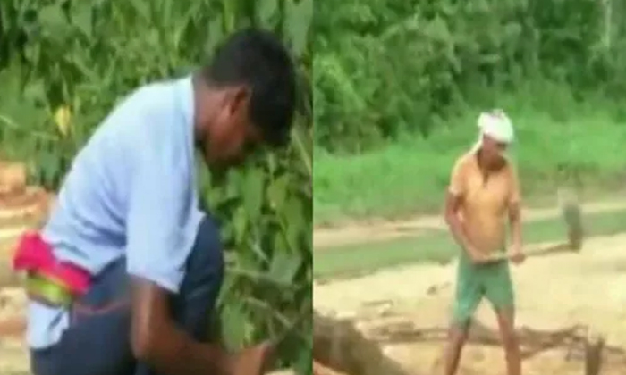  Tired Of Administration Delay Odisha Villagers Construct Wooden Bridge On Their-TeluguStop.com