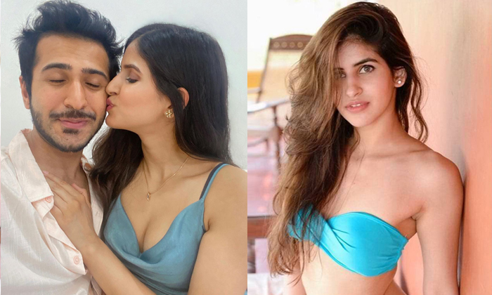  Is Bollywood Model Sakshi Malik Breakup With Her Boyfriend, Bollywood Model, Sak-TeluguStop.com