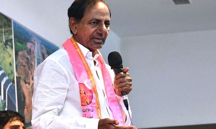  Kcr Troubled On Ex Ips Praveen Kumar Comments Kcr, Trs Government, Ktr, Ips Prav-TeluguStop.com