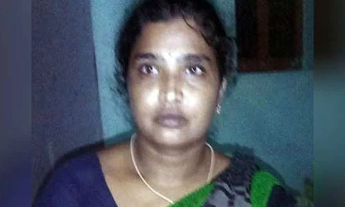  Married Women Brutally Killed To The Her Lover For Extramarital Affairs, Extrama-TeluguStop.com